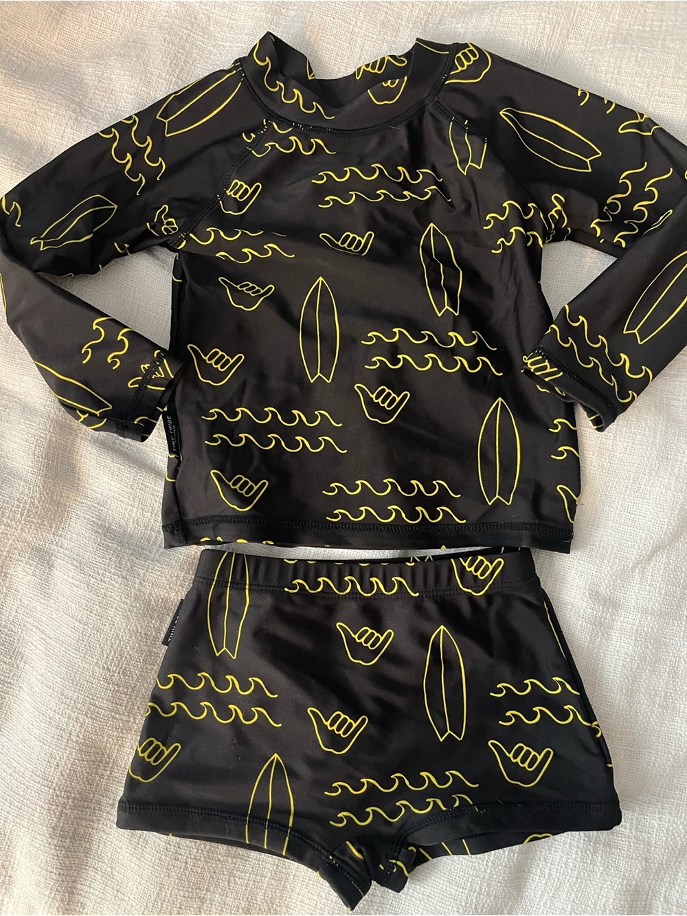 Tiny Tribe Australia 2-Piece Rash Guard Swim Set - Black/Yellow Surf Print